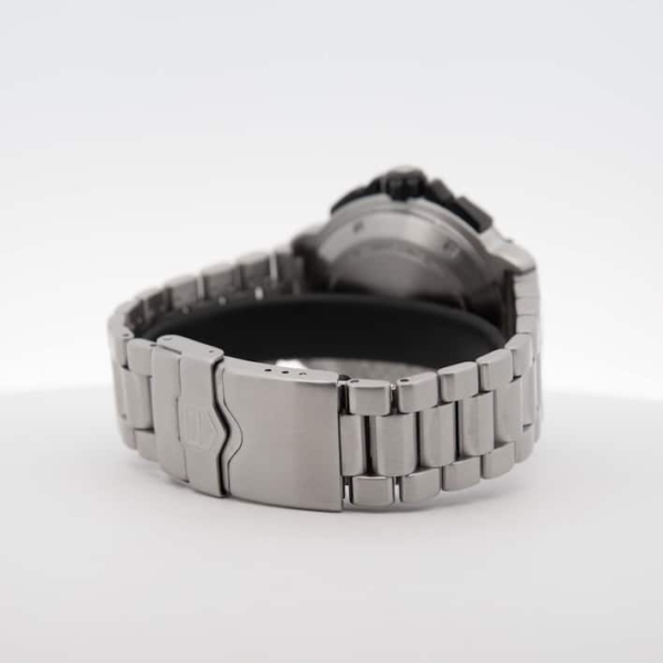 7323-6.jpg