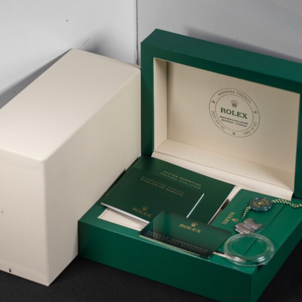 Rolex:126067:box
