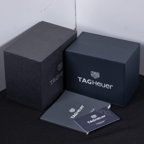 TagHeuer:M8100:box