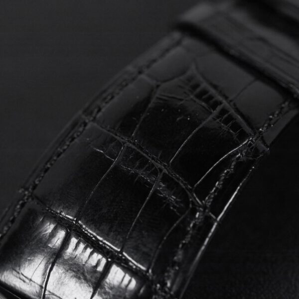 Cartier:2600:5