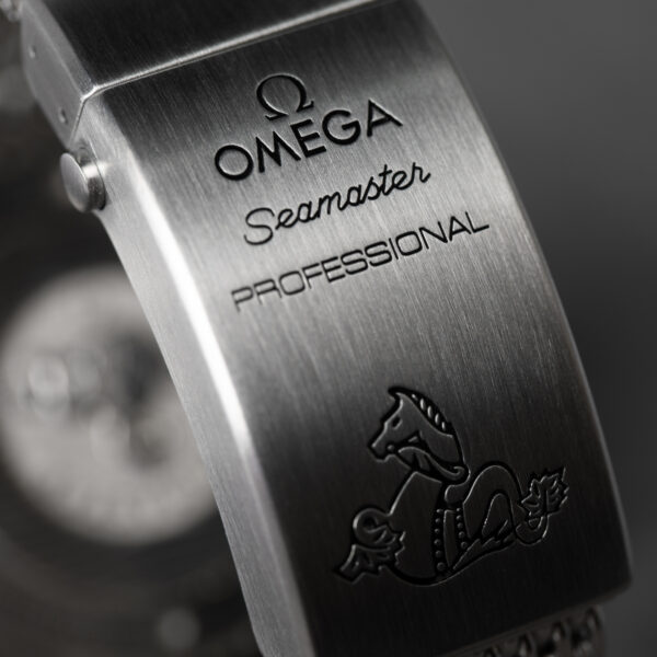 Omega:22430552101001:5