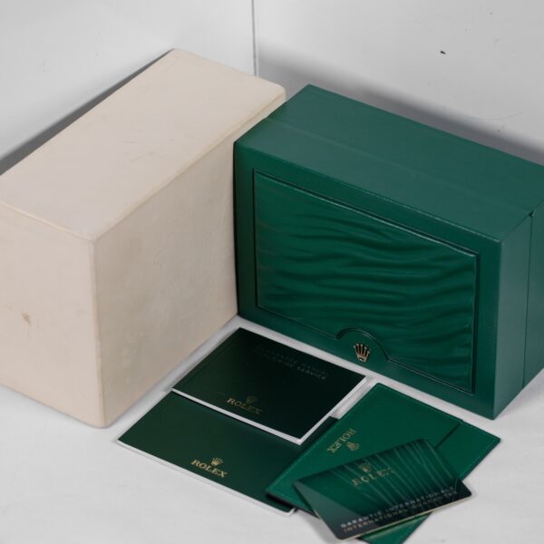 Rolex:126300:box
